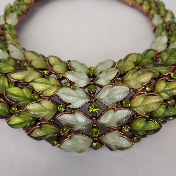 Vintage Copper Lucite Leaves Set Choker Necklace Post Earrings Green Rhinestone - Picture 7 of 16